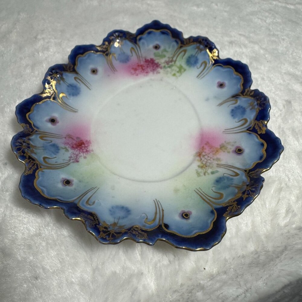 Antique Porcelain Bowl & Plate Set With Floral Design & Gold Accents 2 pc set - Picture 7 of 9